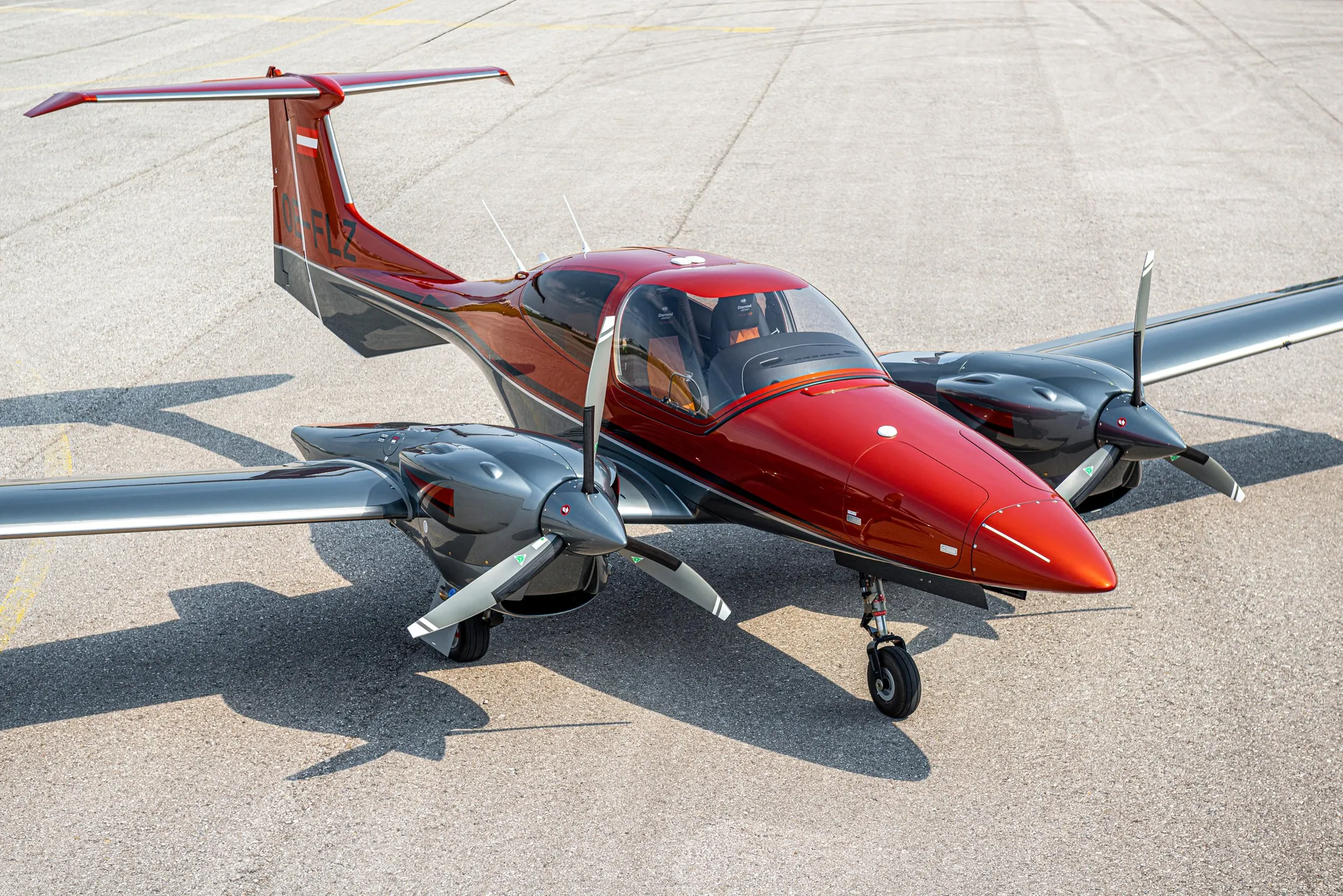Diamond DA42