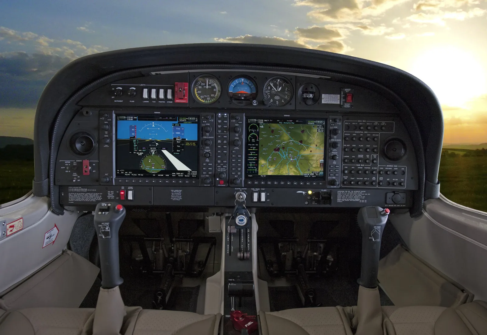 Diamond DA40 Garmin cockpit