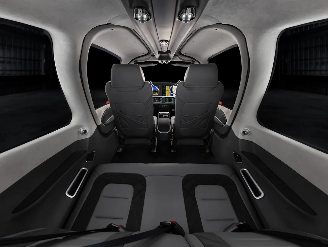 Cirrus SR22 cabin